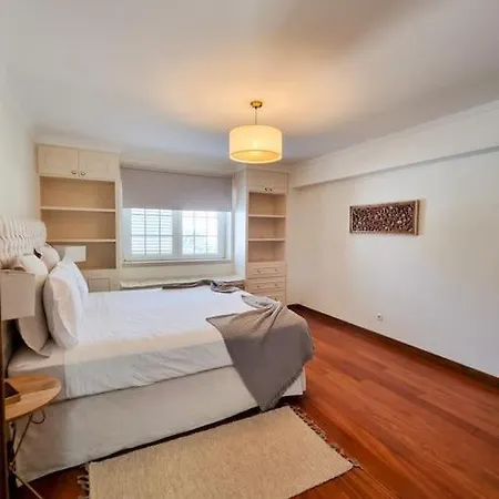 Ericeira Ocean-View Family Villa *