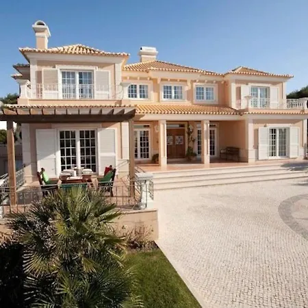 ヴィラ Ericeira Ocean-View Family Villa