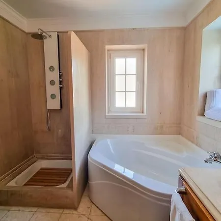 ヴィラ Ericeira Ocean-View Family Villa