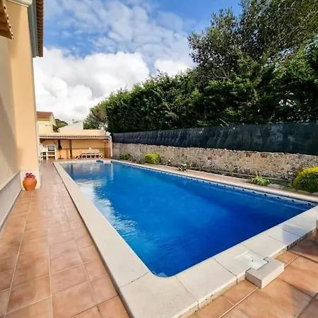 Ericeira Ocean-View Family Villa